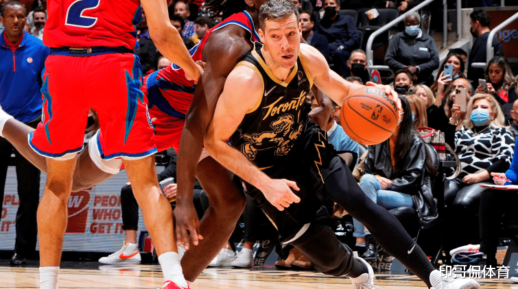 放大了外界 放大了外界