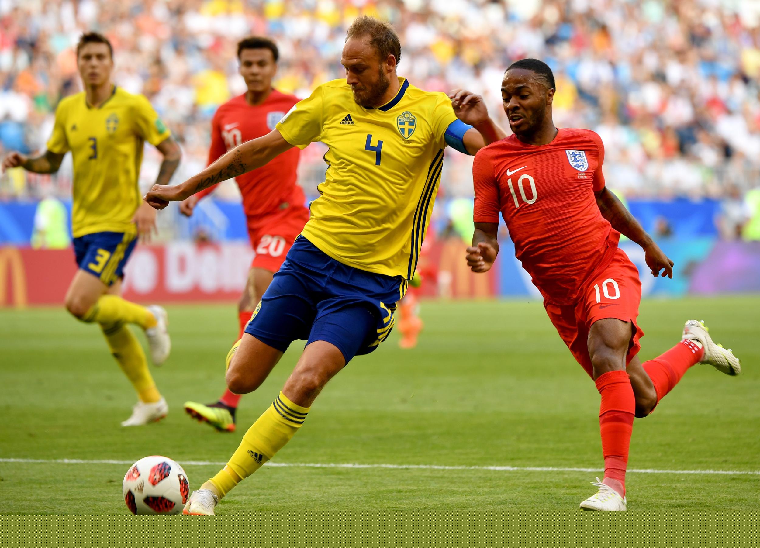 [游泳]张雨霏、叶诗文亮相 覃海洋游出高水平