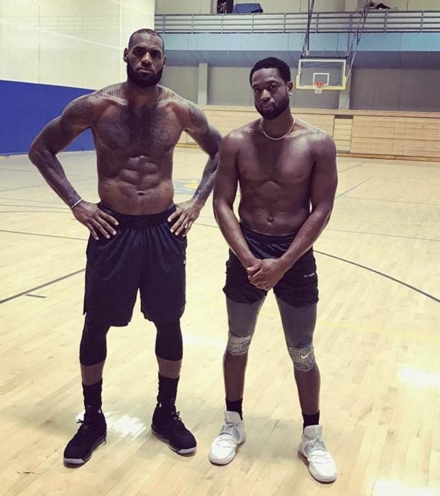 牌九反诈：揭秘“记号牌”在骨牌边缘细微裂缝中的应用。（牌九反作弊：骨牌边缘微裂纹“记号牌”手法曝光）